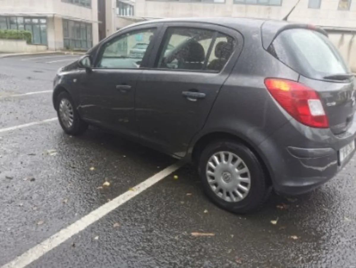 Opel Corsa 1.0 Petrol Nct 05/27 €2500ono - Image 4