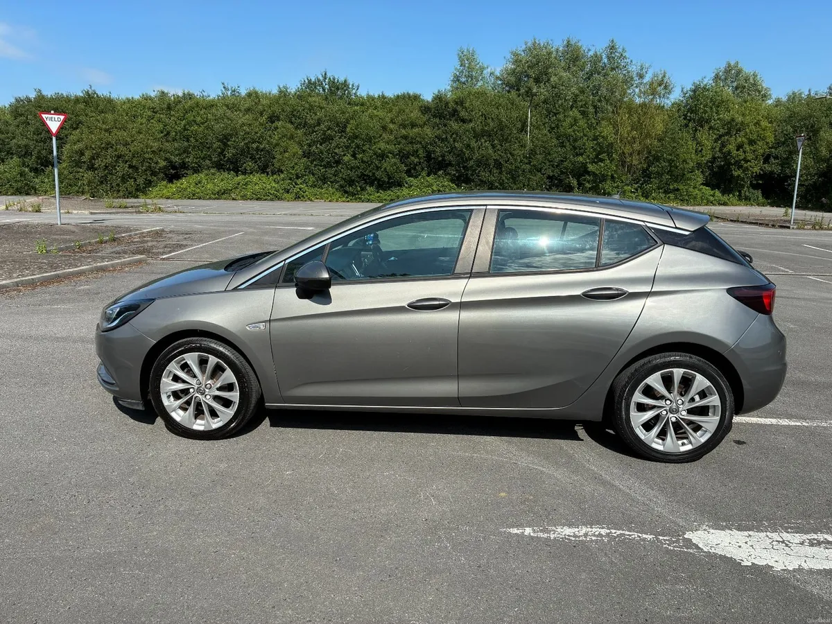 Opel Astra 2017 1.0PETROL - Image 2