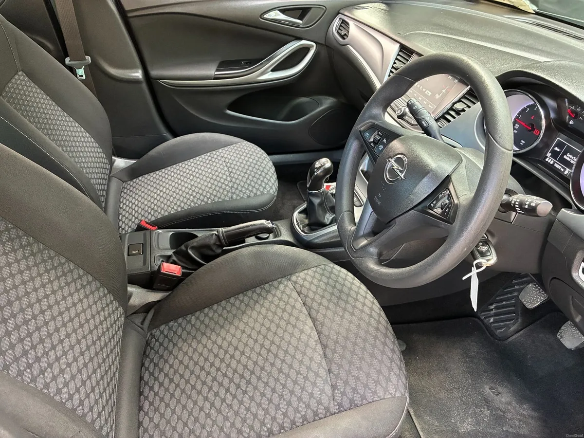 Opel Astra 2017 1.0PETROL - Image 5