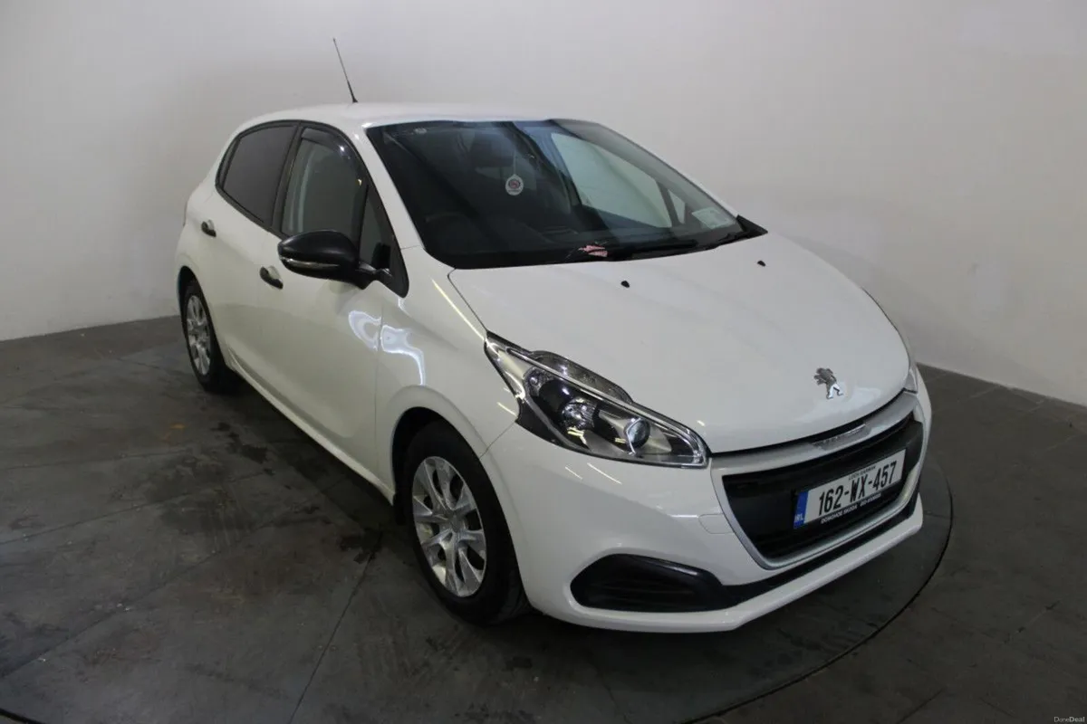 Peugeot 208 1.2 Puretech 82 bhp Access 5dr - TENDE - Image 1