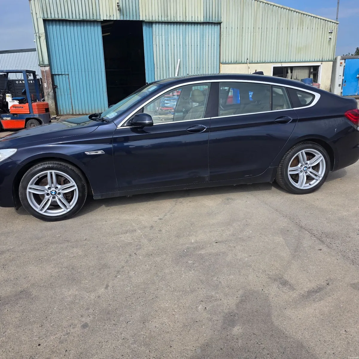 BMW 5-Series 2013 - Image 1