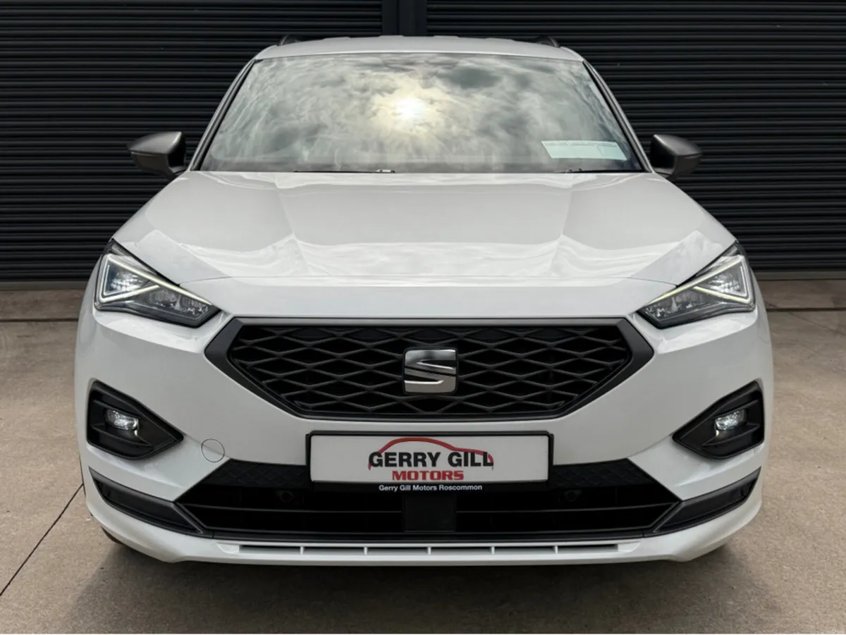 SEAT Tarraco FR TDI  DSG  ** 7 SEATER ** - Image 2