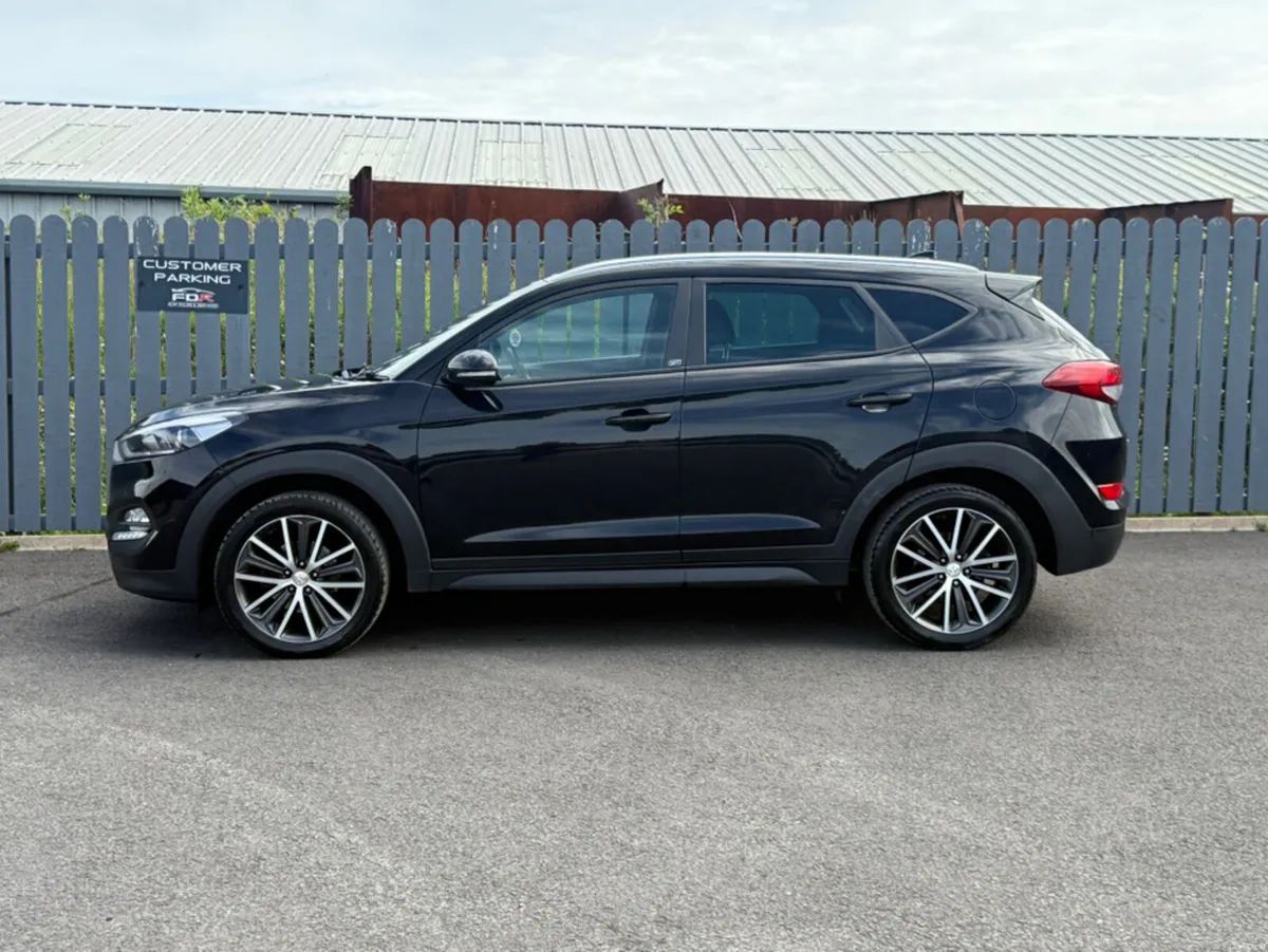 Hyundai Tucson GO SE 2WD CRDI - Image 2
