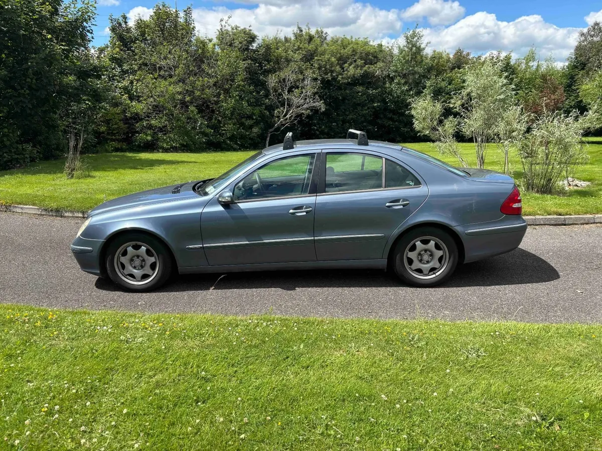 2005 Mercedes-Benz E-Class - Image 2
