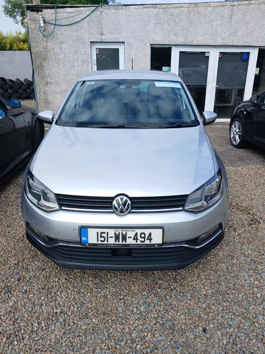 AUTOMATIC Volkswagen Polo 2015 DIESEL - Image 3
