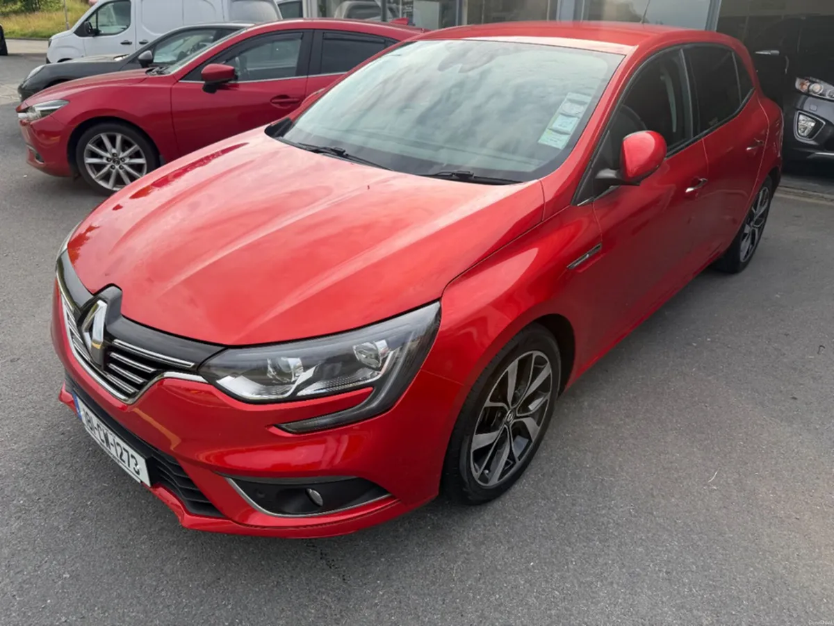 Renault Megane DYNAMIQUE S NAV DCI 110 4DR - Image 3