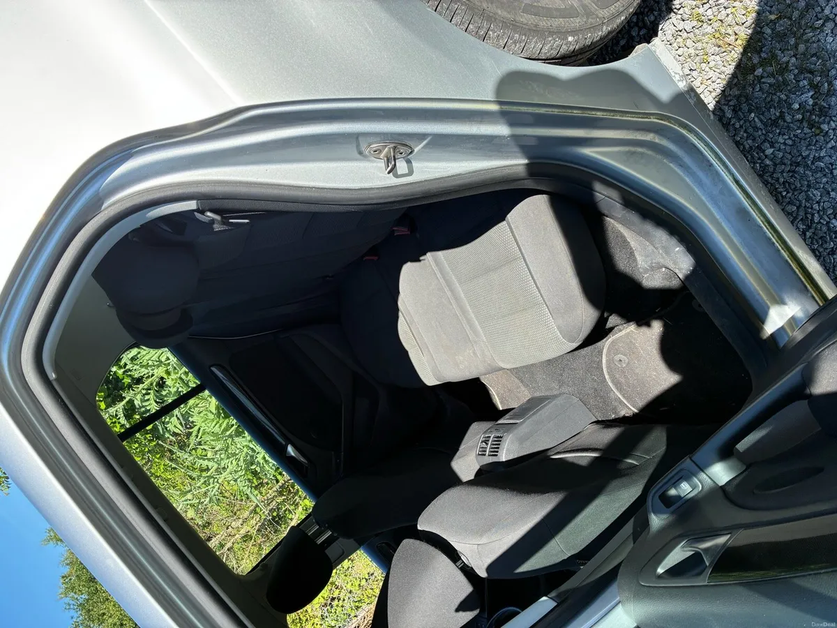 Vw golf - Image 2
