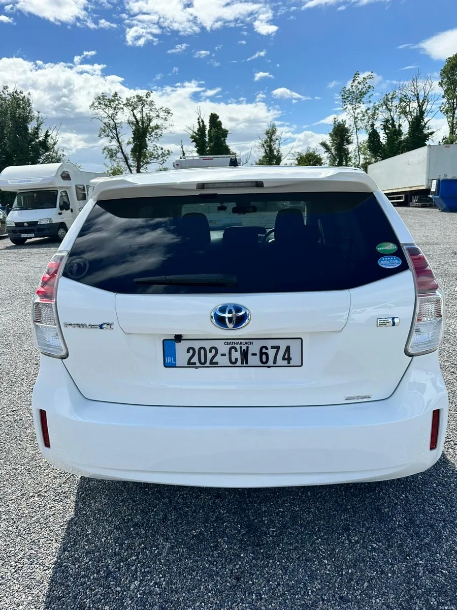 Toyota Prius alpha 7 seater 2020/2 - Image 4