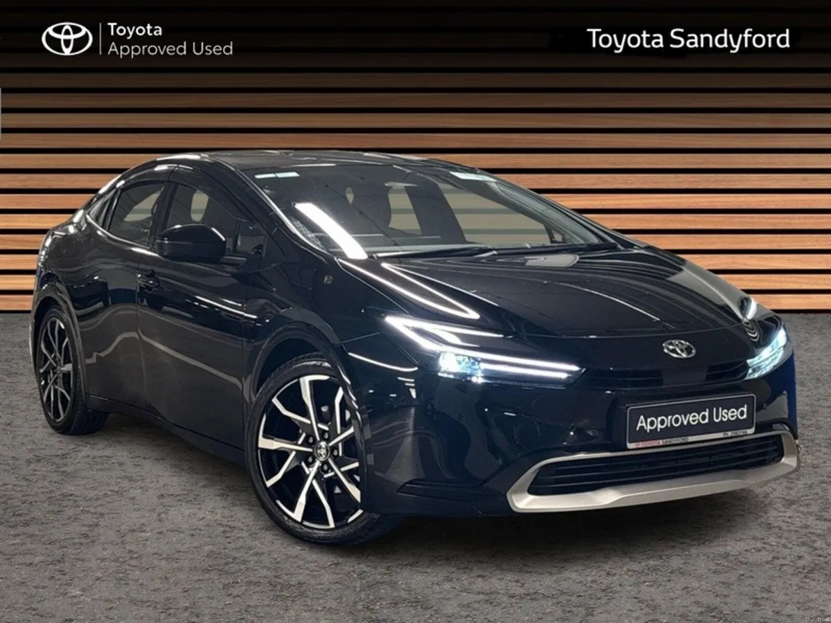 Toyota Prius IRISH CAR FULL SPEC // LEATHER HEATED - Image 1