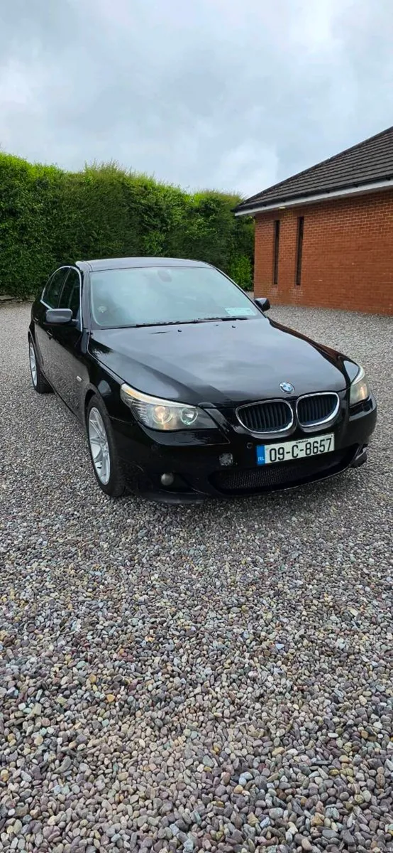 BMW E60 520D  4250€ - Image 1