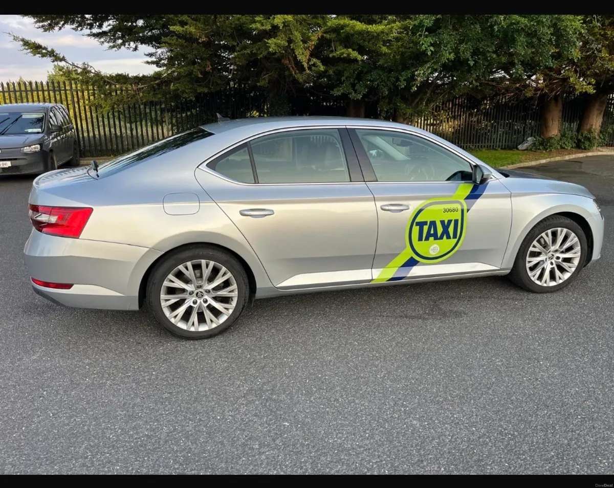 2021 Skoda Octavia - Image 2