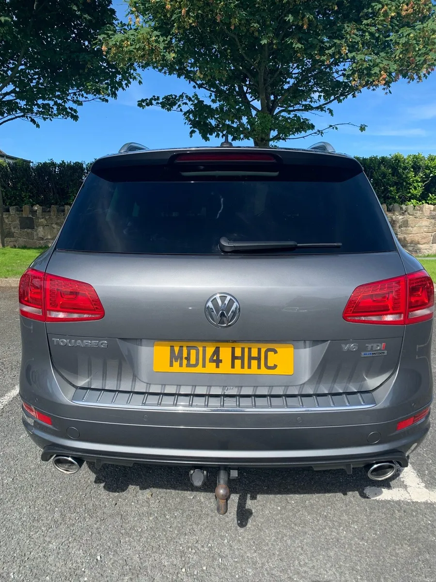 car - Image 4