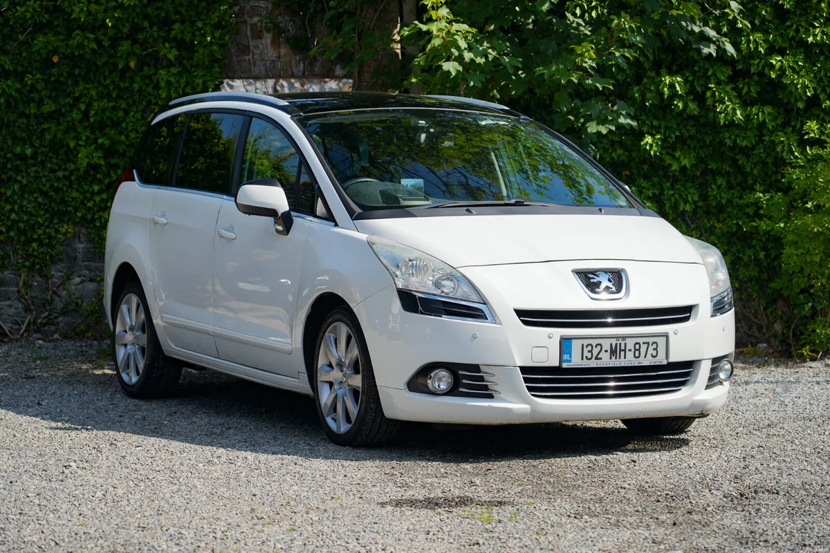 2013 Peugeot 5008 Diesel Auto *Read Description* - Image 1