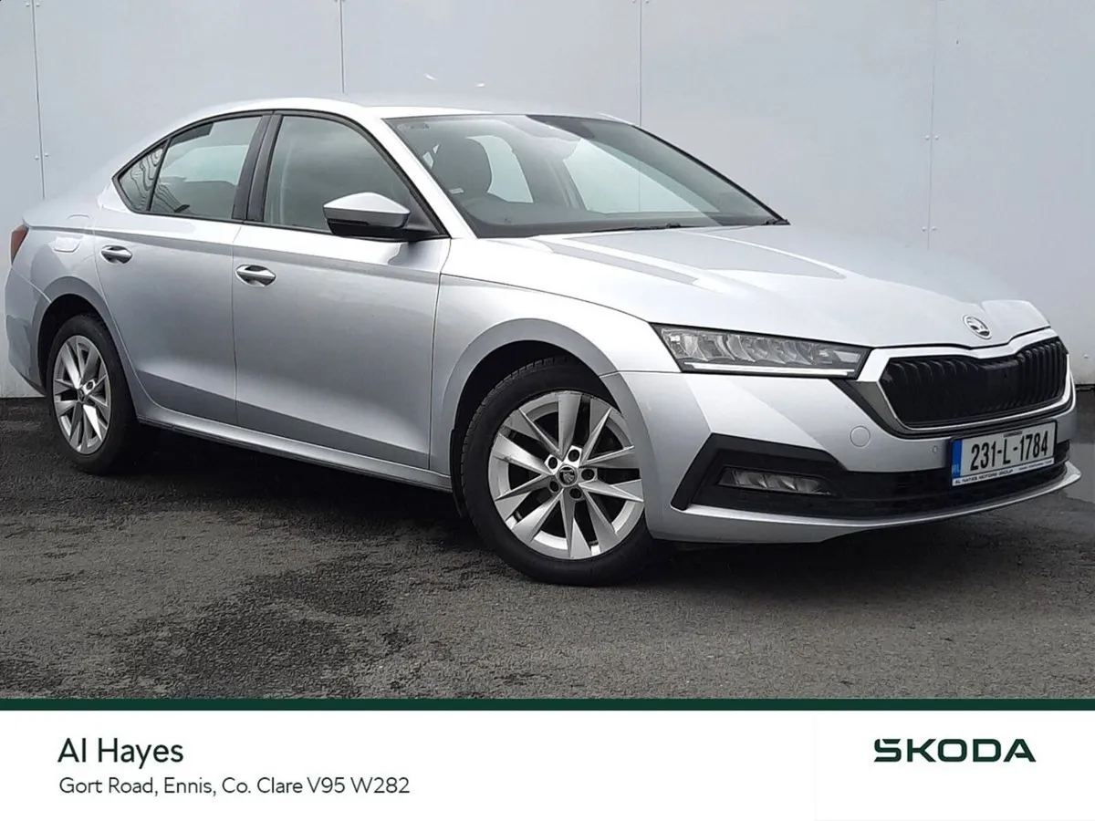 Skoda Octavia AMBITION 2.0 TDI 115HP 5DR - Image 1