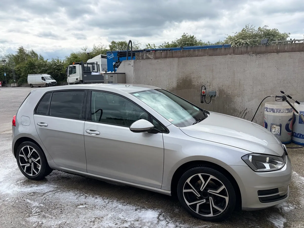 Golf 152 - Image 2