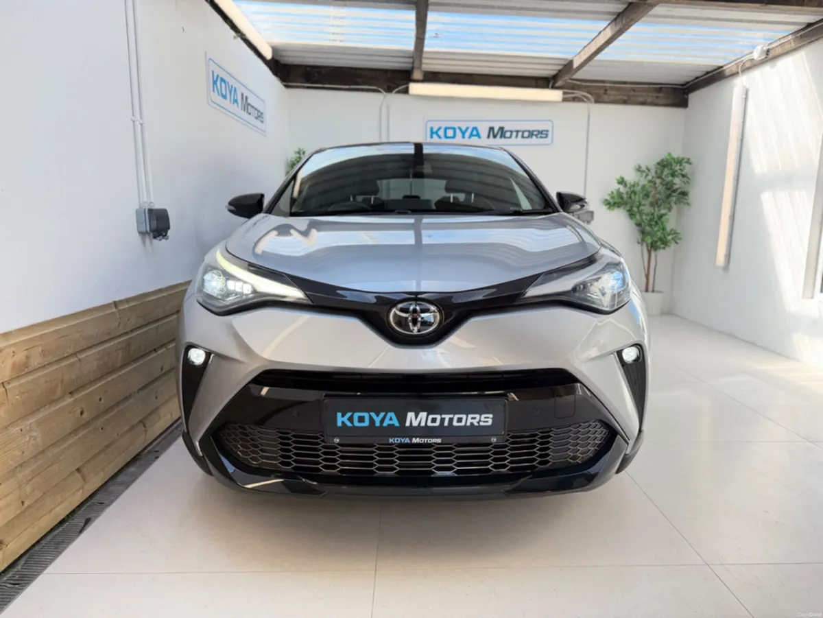 Toyota C-HR 2.0 HYBRID GR SPORT EDITION 184 BHP AU - Image 5