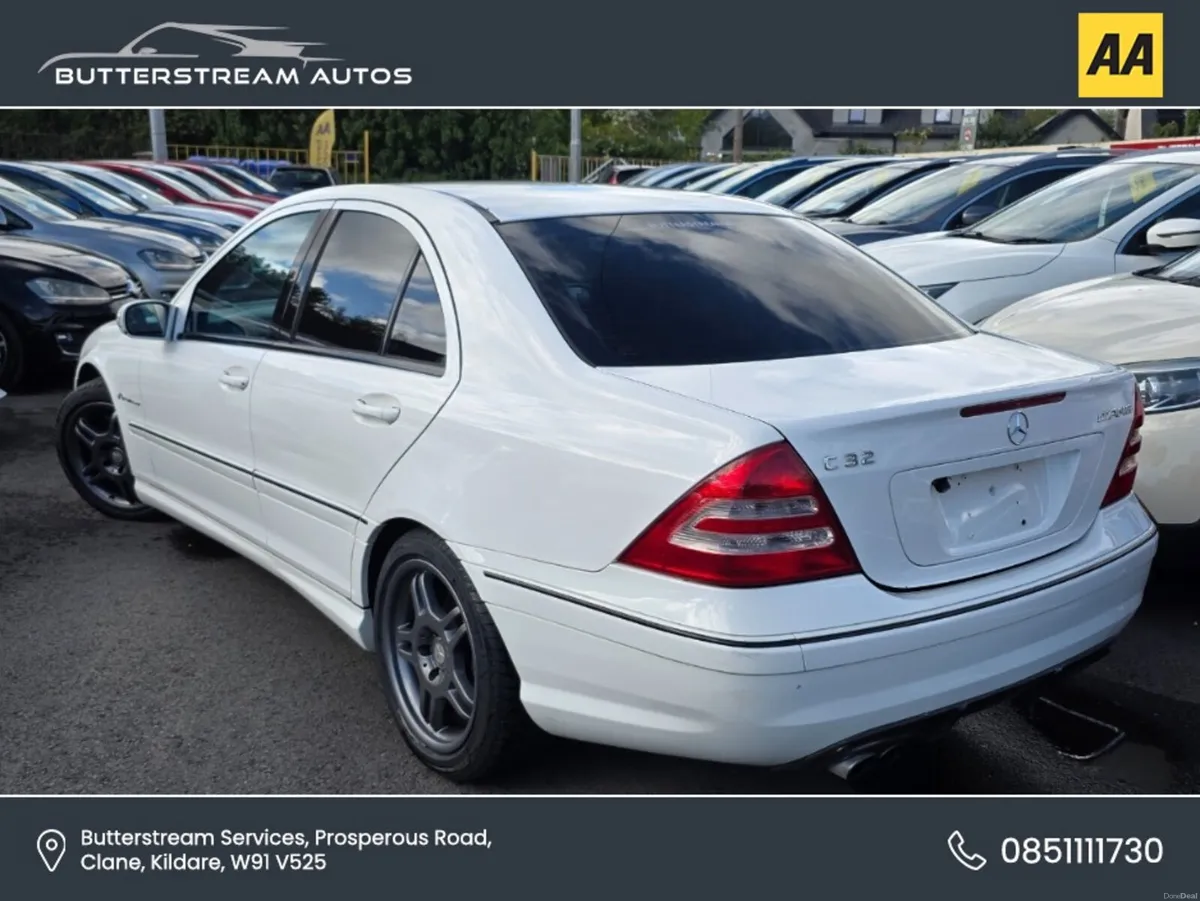 Mercedes-Benz C-Class C32 AMG AUTO FSH RARE CAR - Image 4