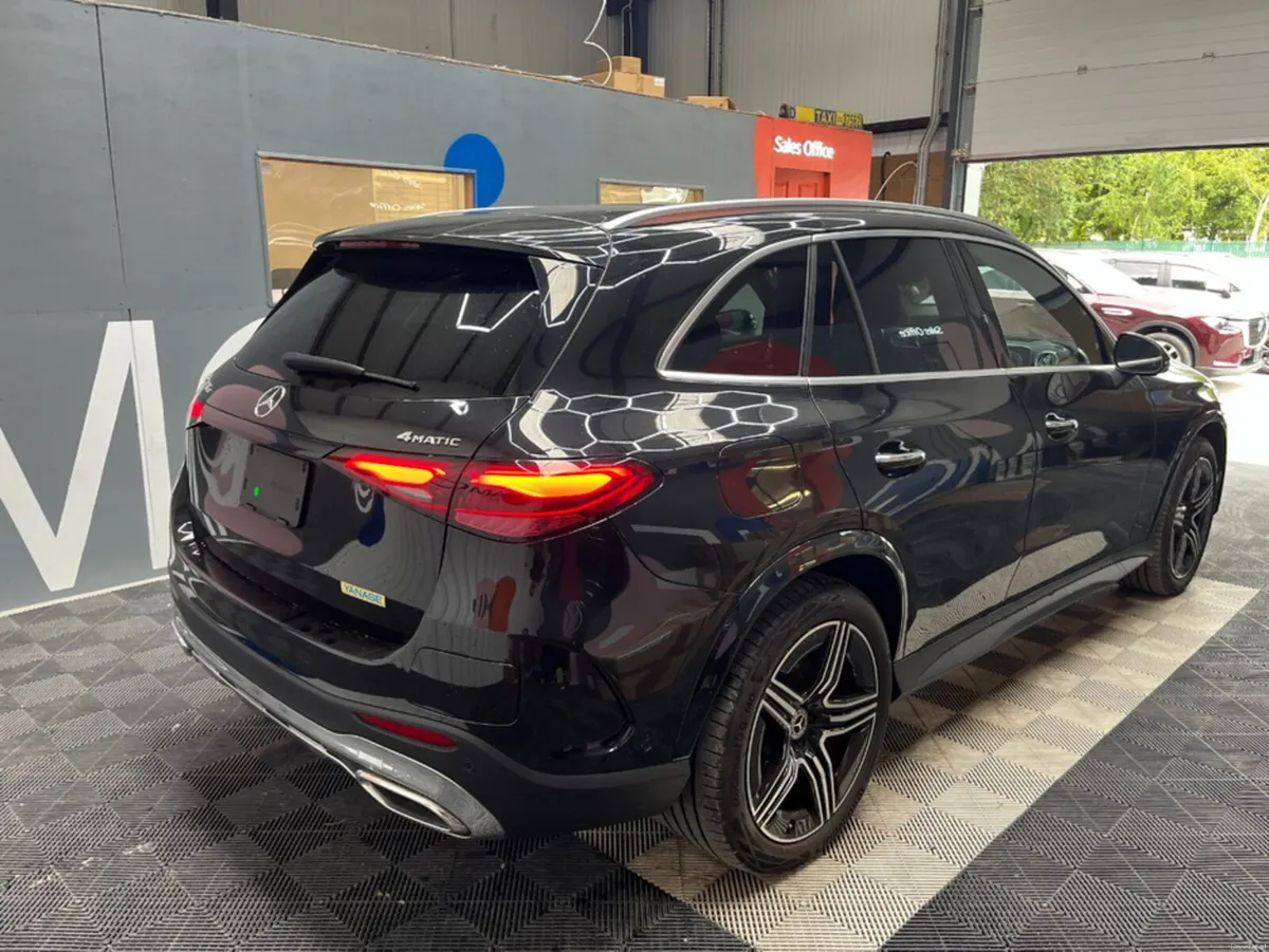 Mercedes-Benz GLC 2024 MERCEDES-BENZ GLC350E 4MATI - Image 2