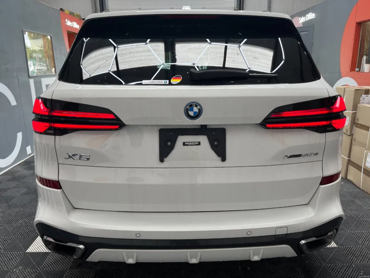 BMW X5 2023 BMW X5 XDRIVE 50E M-SPORT 3.0 AUTOMATI - Image 3