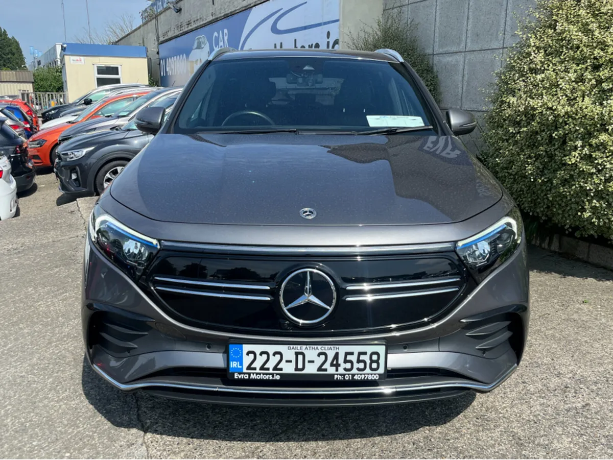 Mercedes-Benz EQA AMG 250+ ELECTRIC //HALF LEATHER - Image 2