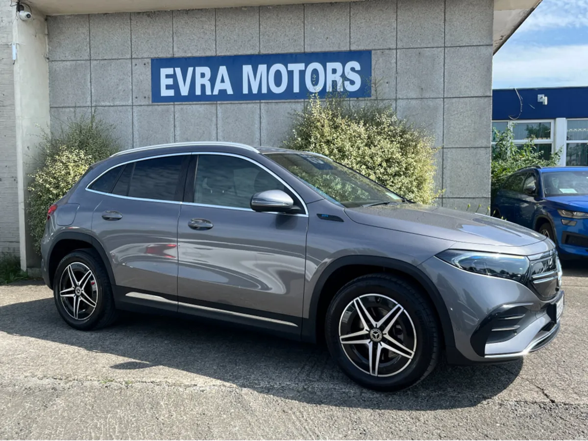 Mercedes-Benz EQA AMG 250+ ELECTRIC //HALF LEATHER - Image 3