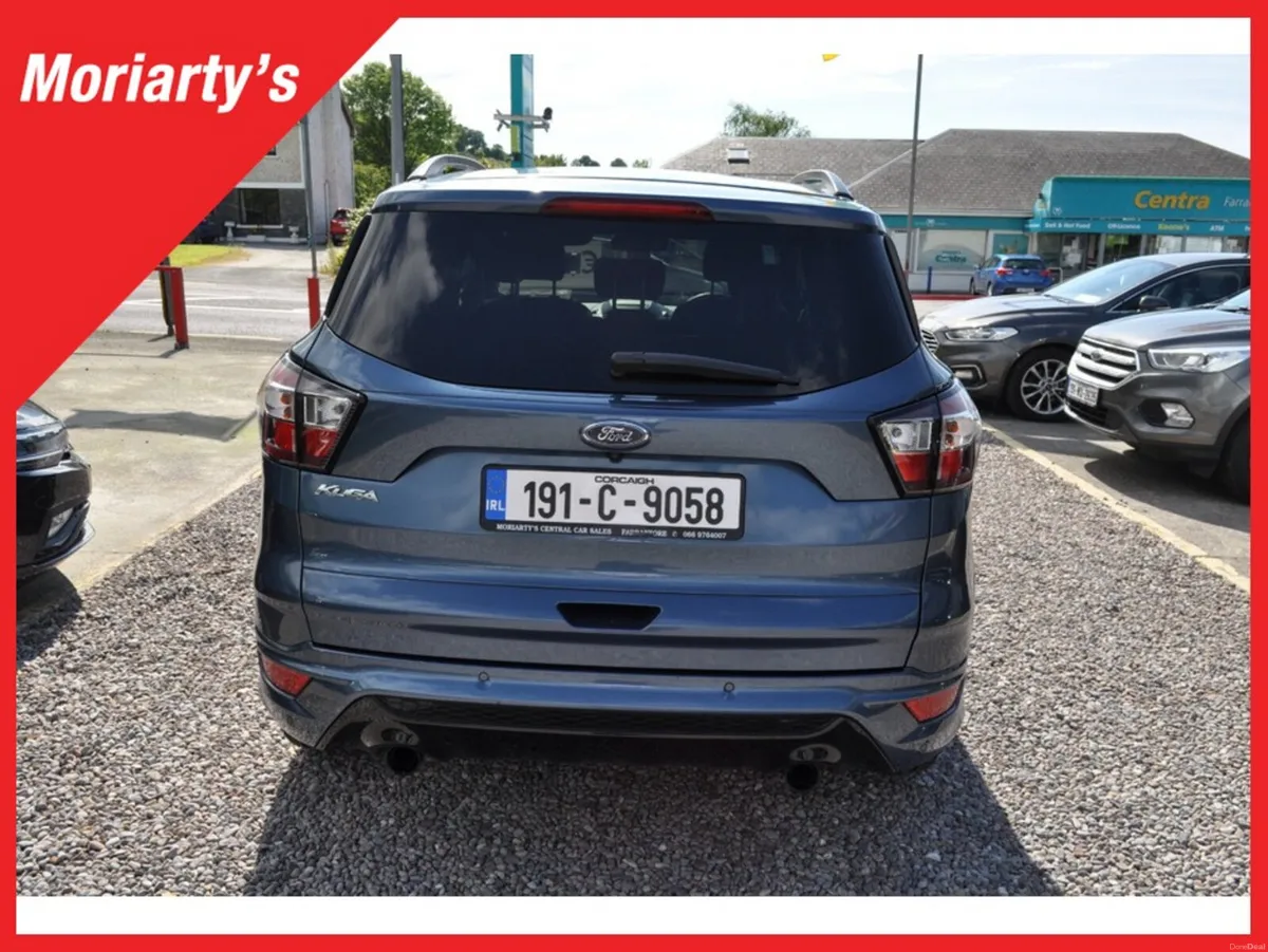 Ford Kuga ST-LINE 1.5 TDCI 120PS 4DR - Image 5