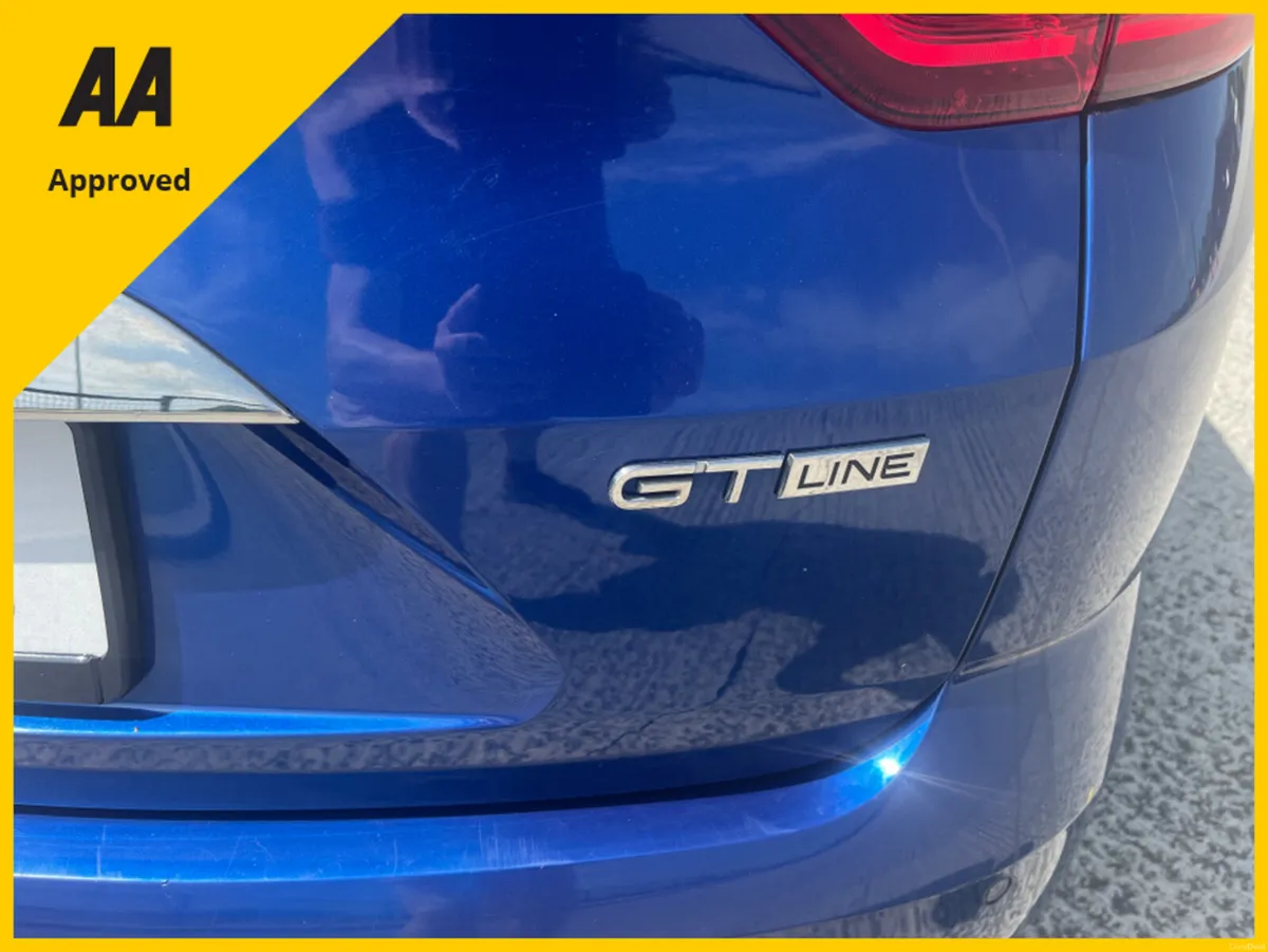 Renault Megane SPORT TOURER GT LINE NAV 5DR - Image 2