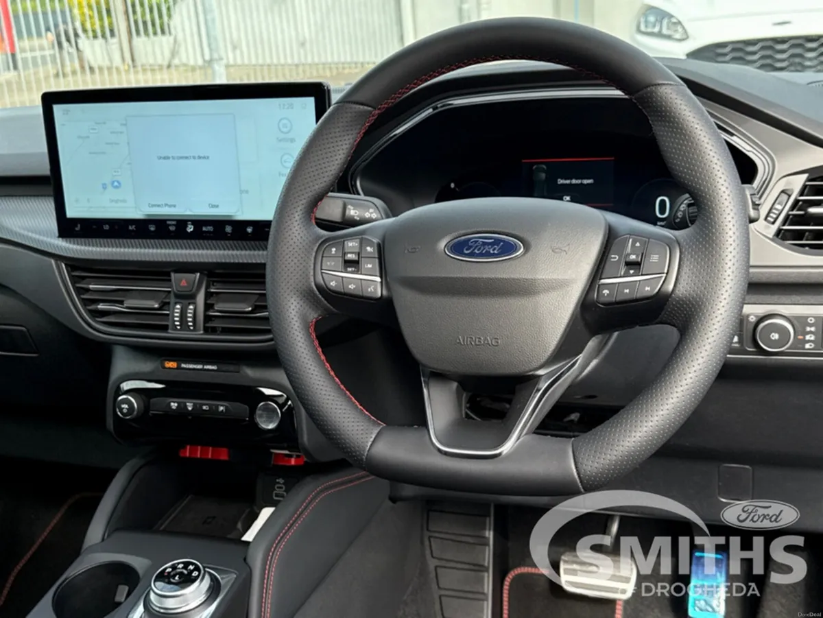 Ford Kuga ST-LINE X EDITION 2.5 243PS - Image 2