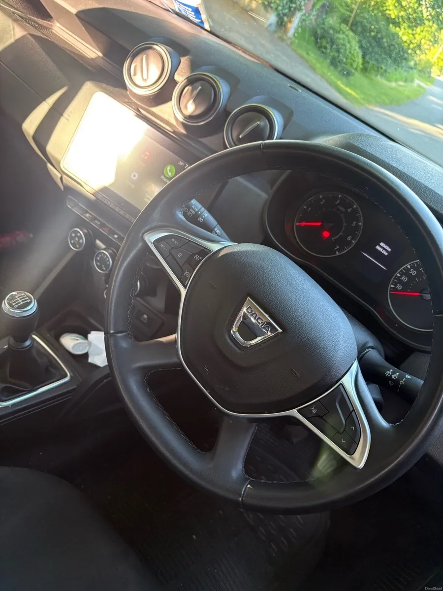 2022 Dacia duster - Image 4