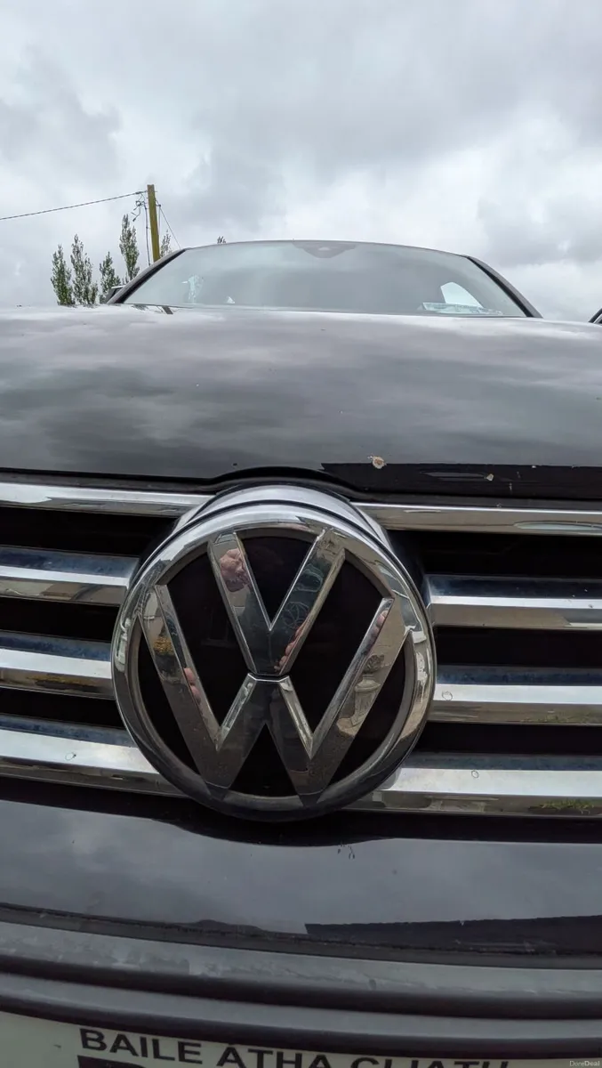 Volkswagen Touareg 2016 - Image 2