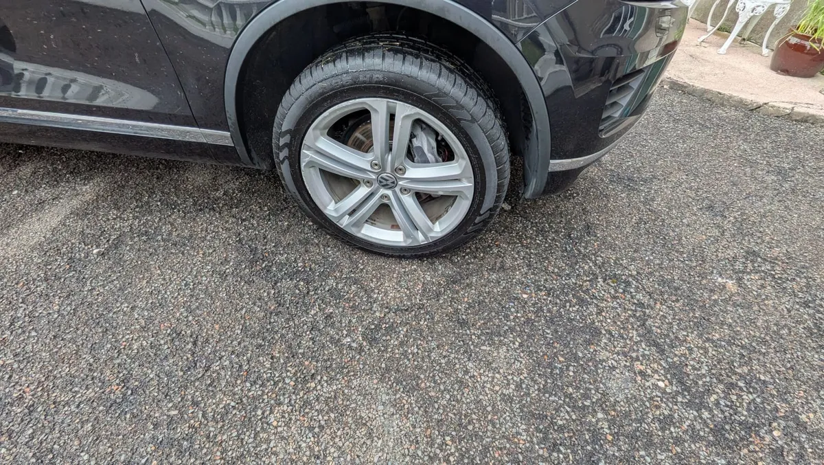 Volkswagen Touareg 2016 - Image 4