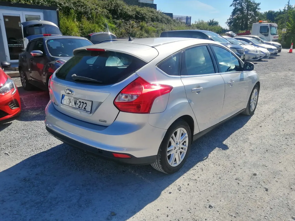 Ford Focus 2013 - Image 3