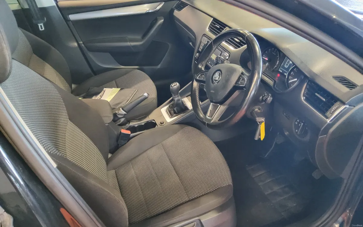 Skoda Octavia 2016 - Image 3