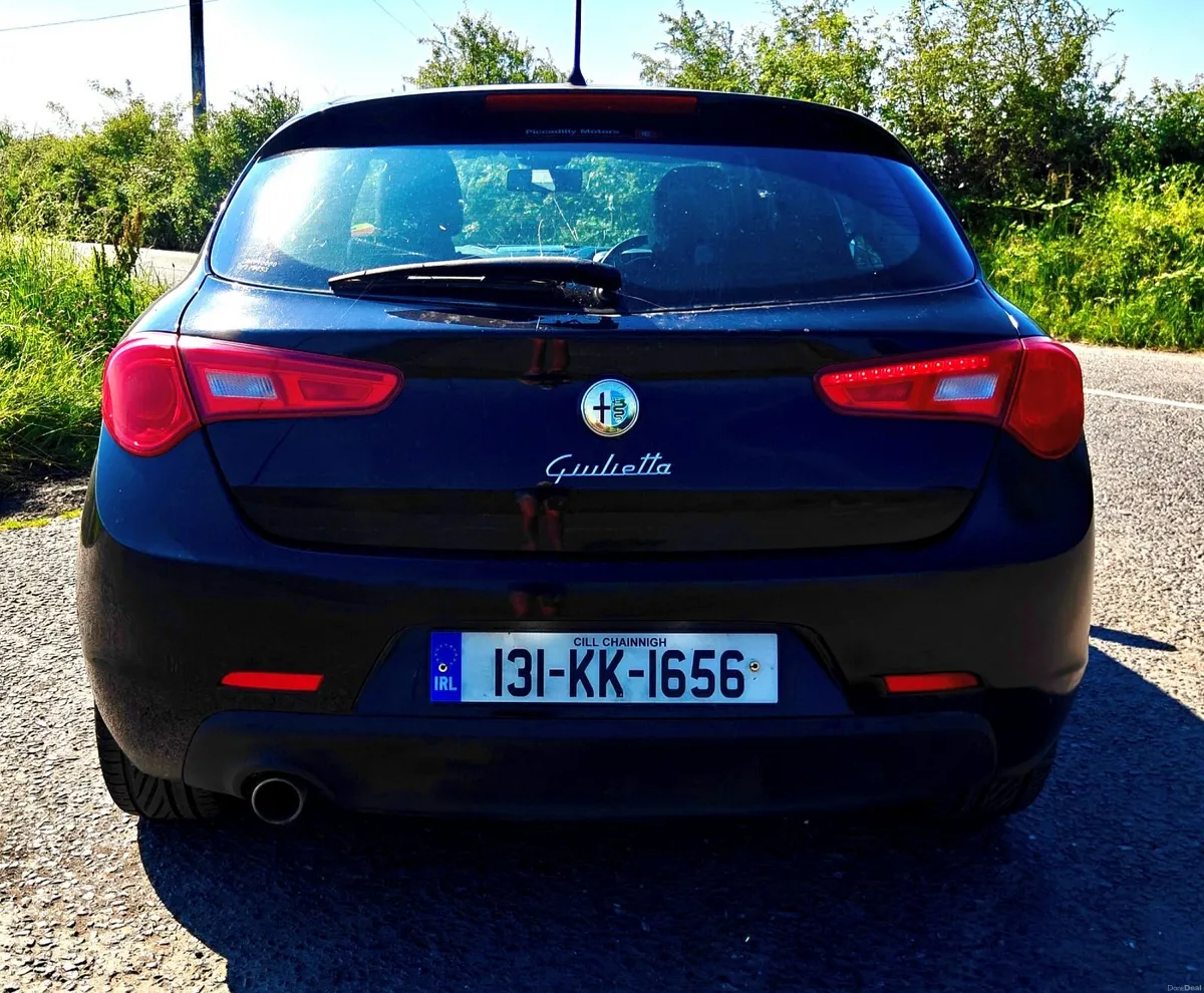 Alfa Romeo Giulietta 2013 - Image 4