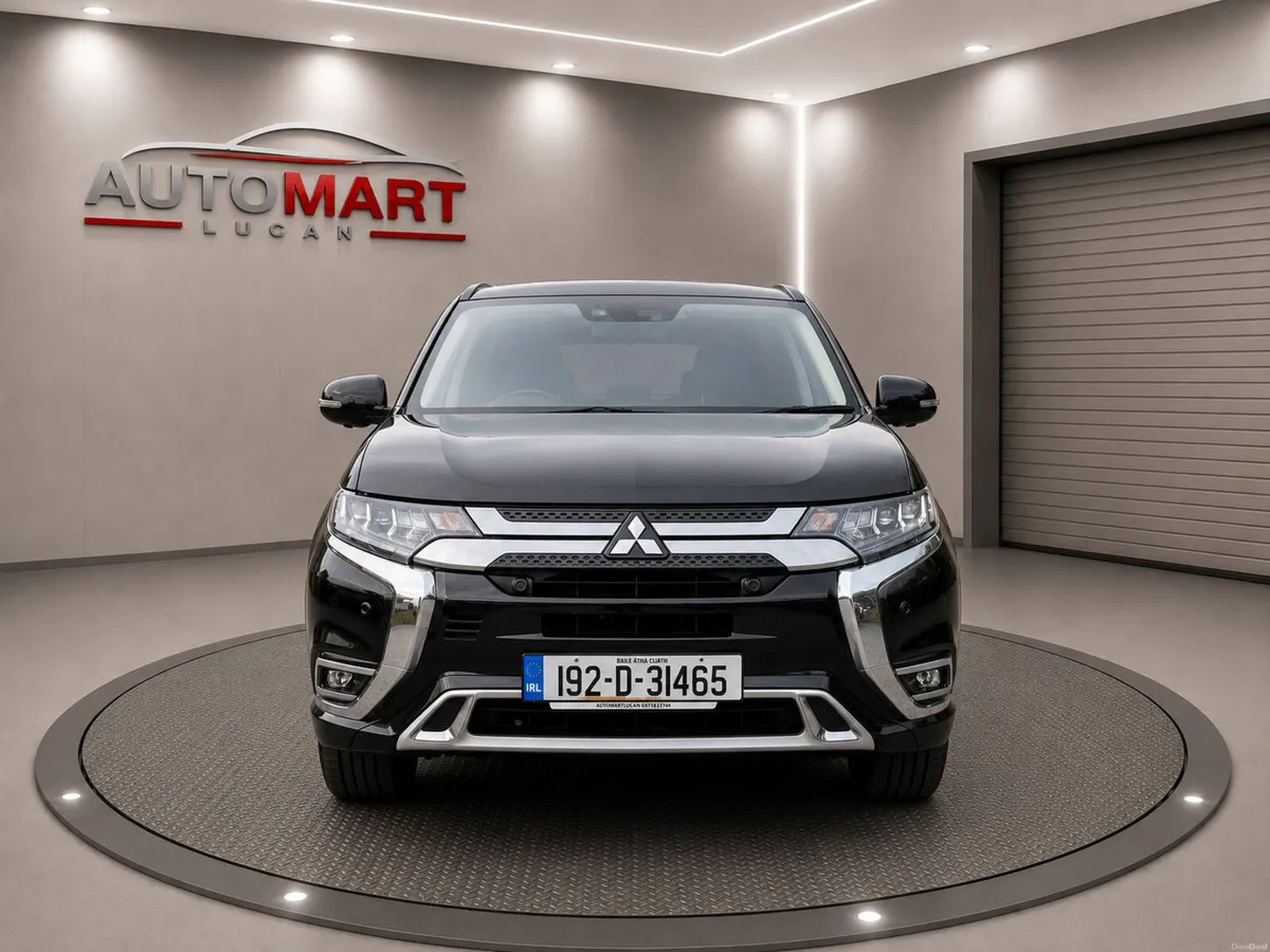 Mitsubishi Outlander 2019 2.4 Plug In Hybrid - Image 2