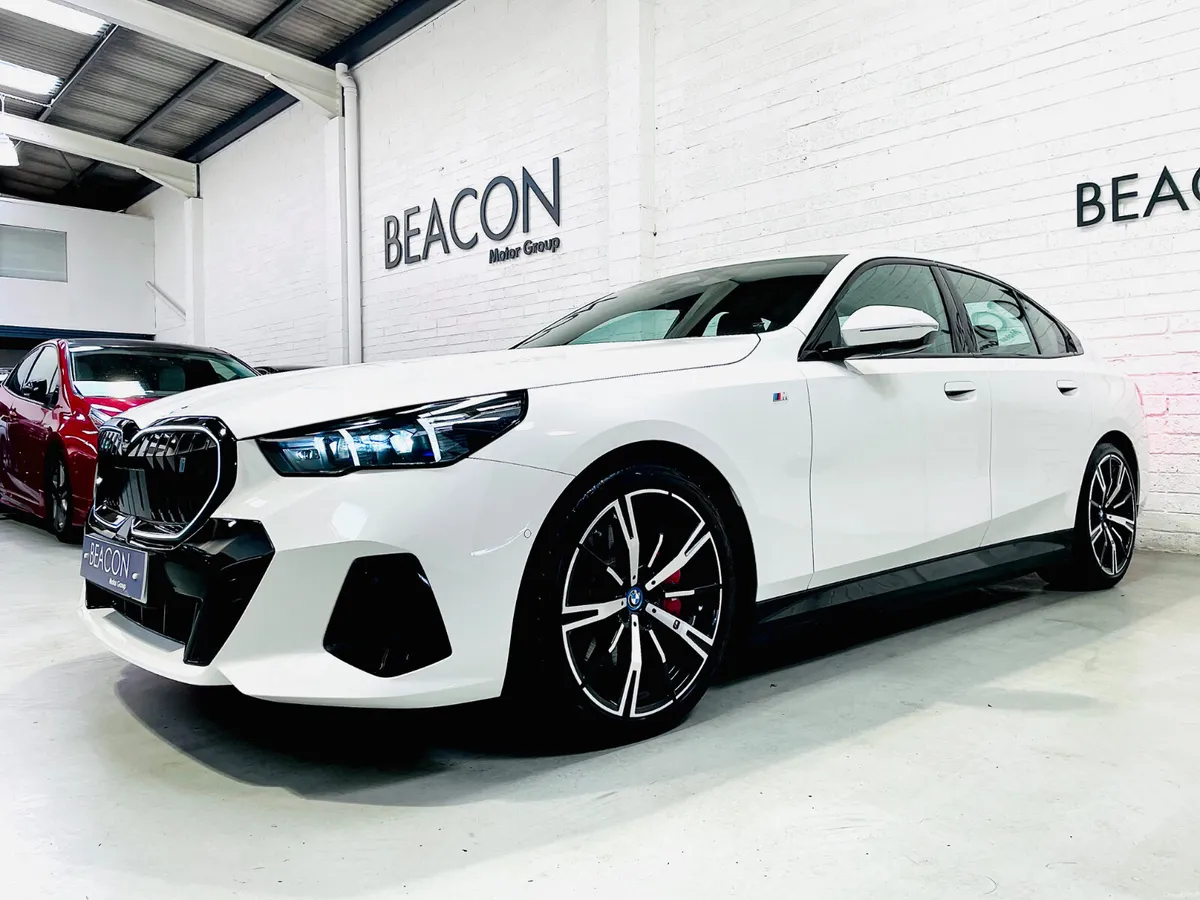 *241*ONLY 15,000 MILES*BMW I5 PRO M-SPORT 250KW 84 - Image 4