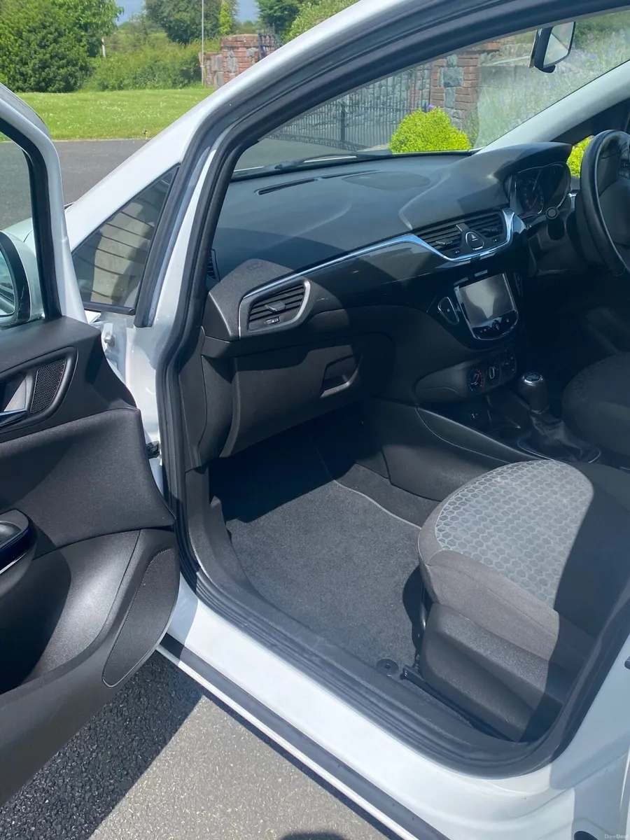 Opel Corsa 2015 - Image 6