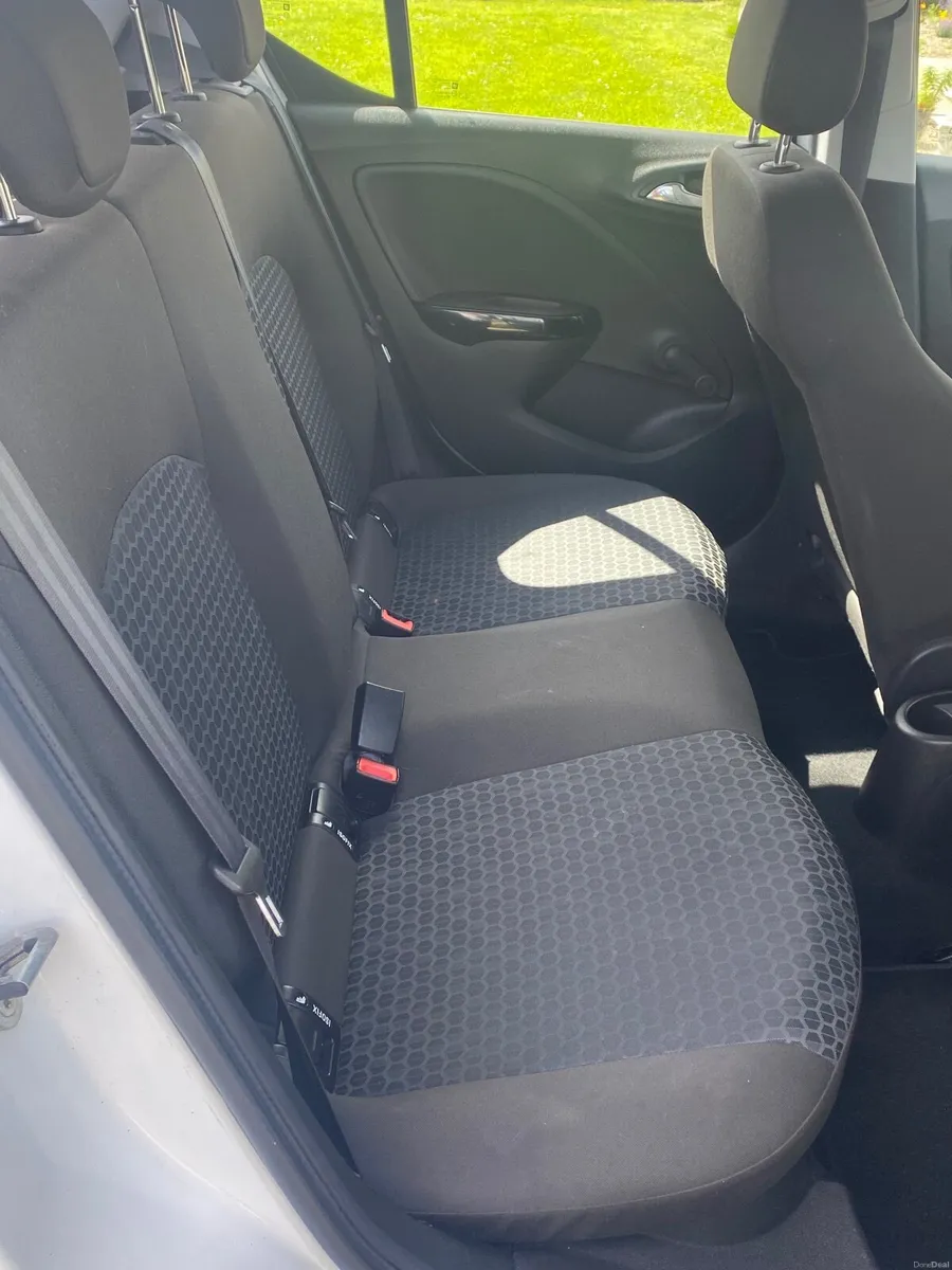 Opel Corsa 2015 - Image 3