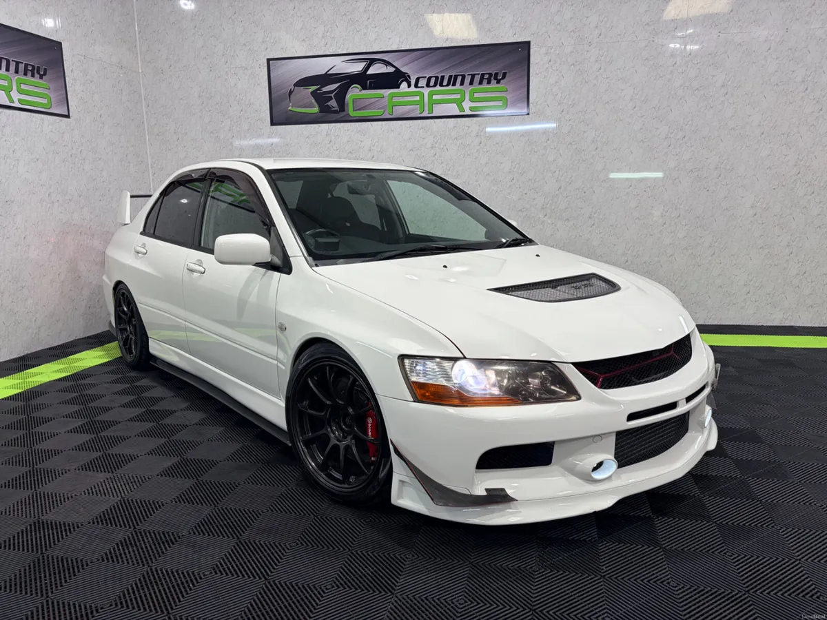 2005 Mitsubishi Lancer Evolution 9//FRESH IMPORT - Image 2