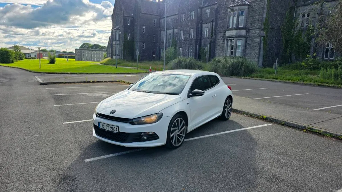 2012 Volkswagen Scirocco R-Line 2.0 D High Spec - Image 2