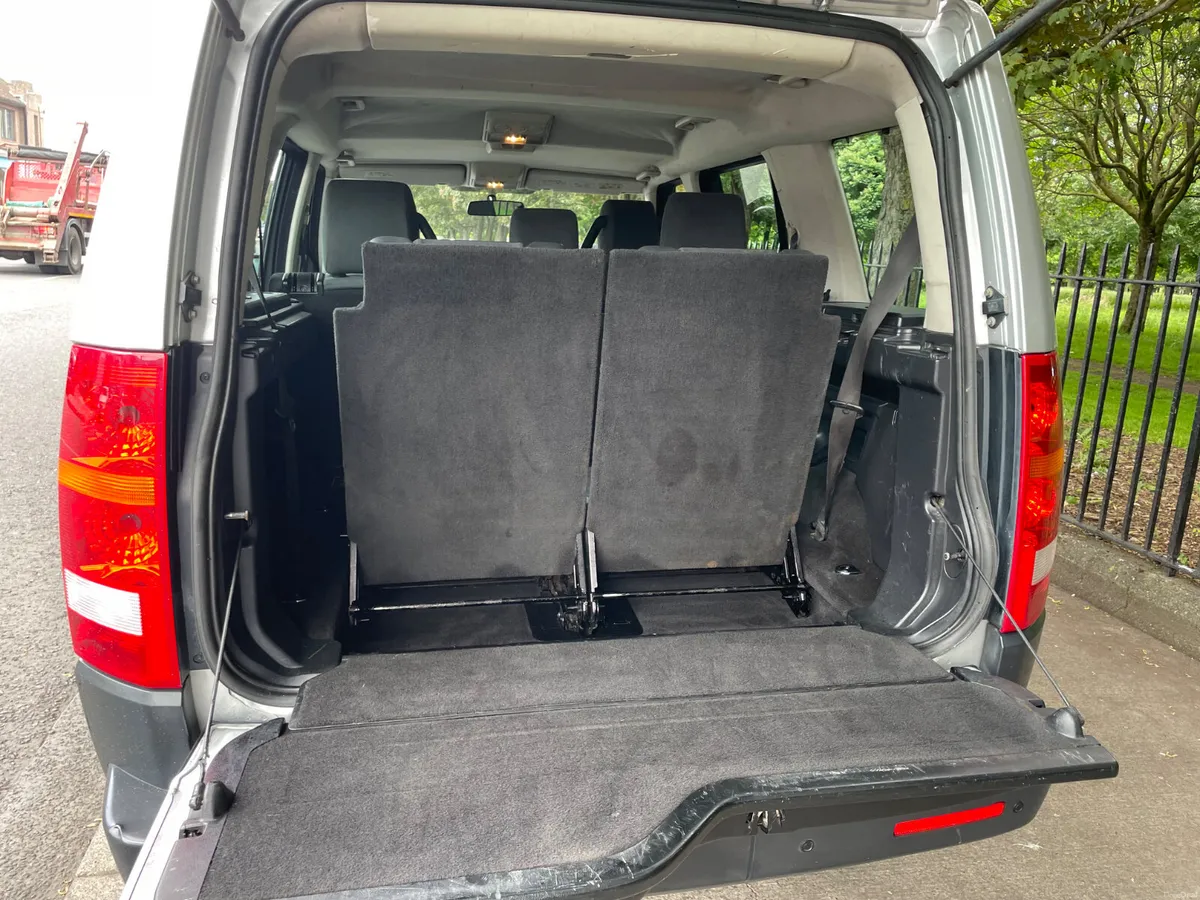 2005 LANDROVER DISCOVERY 7 SEATER - Image 5