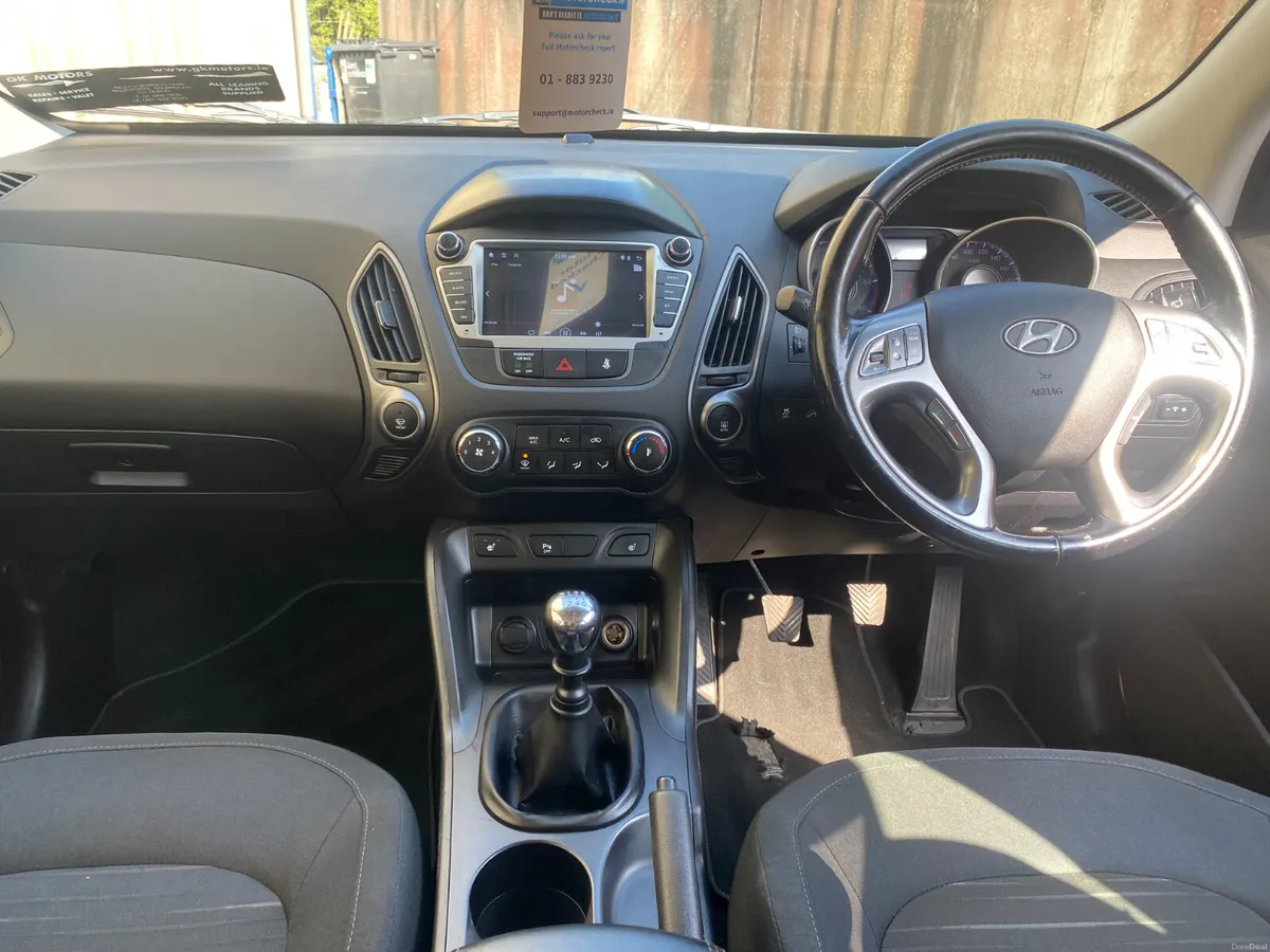 Hyundai ix35 2014//HIGH SPEC//FINANCE AVAILABLE - Image 6