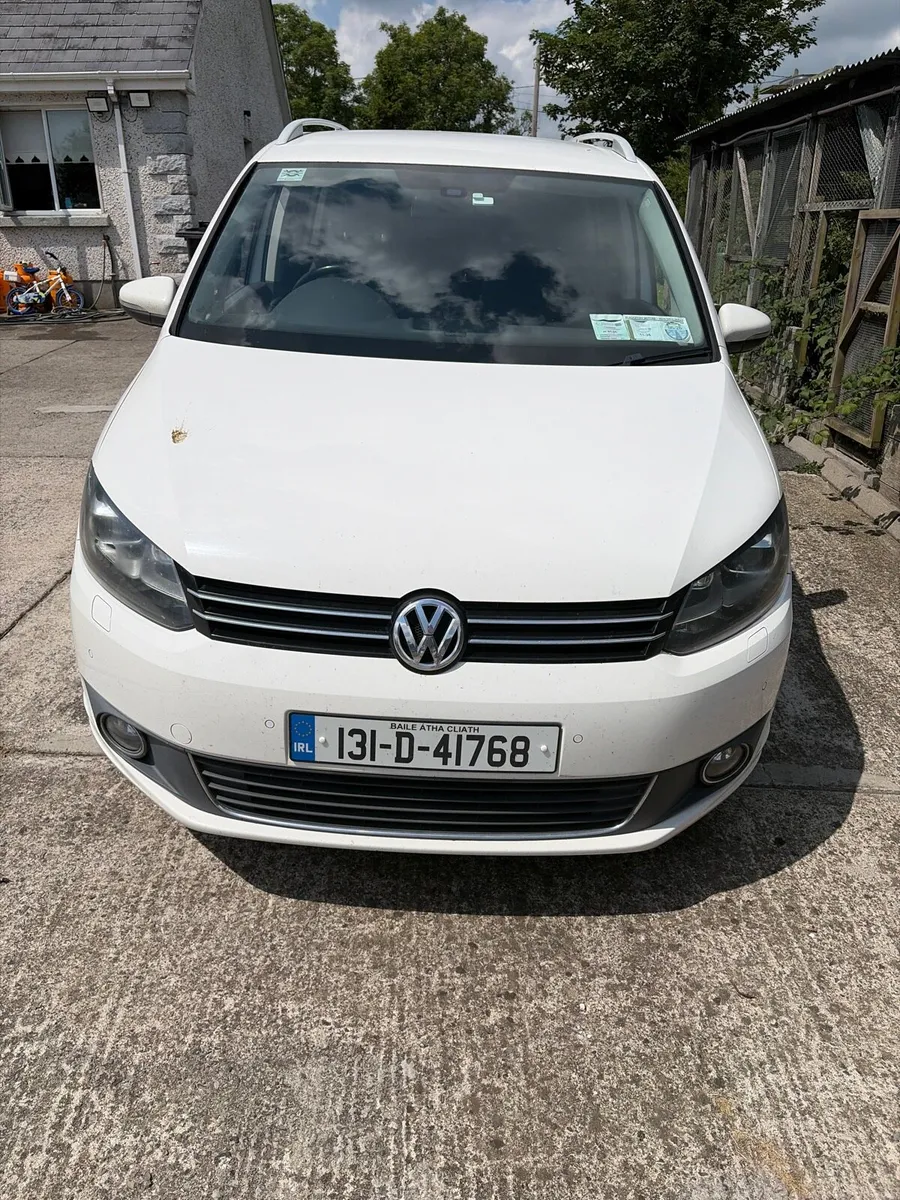 Volkswagen Touran - Image 4