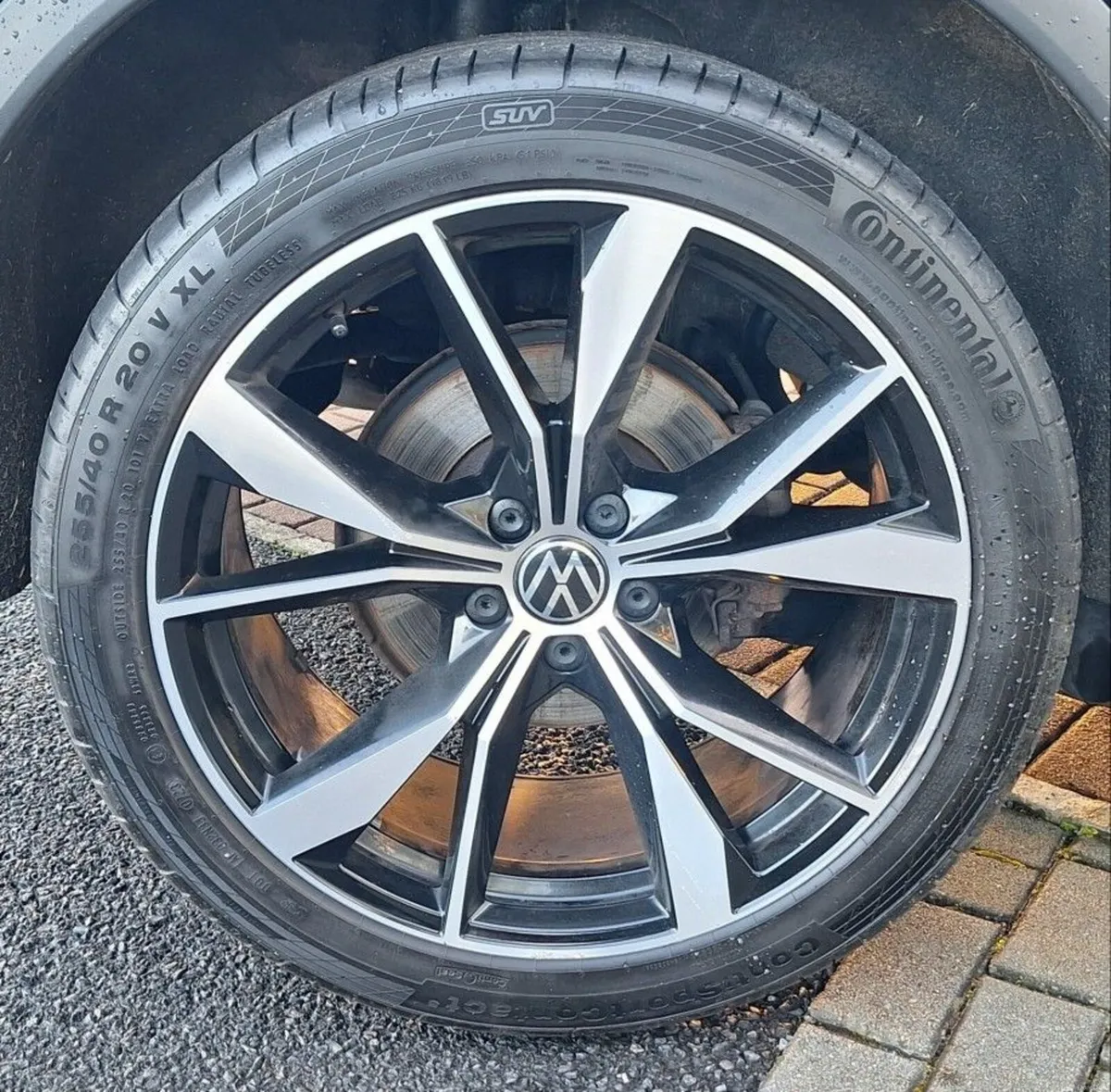 Volkswagen Tiguan R-Line 2.0 TDI 150HP DSG **REAR - Image 4