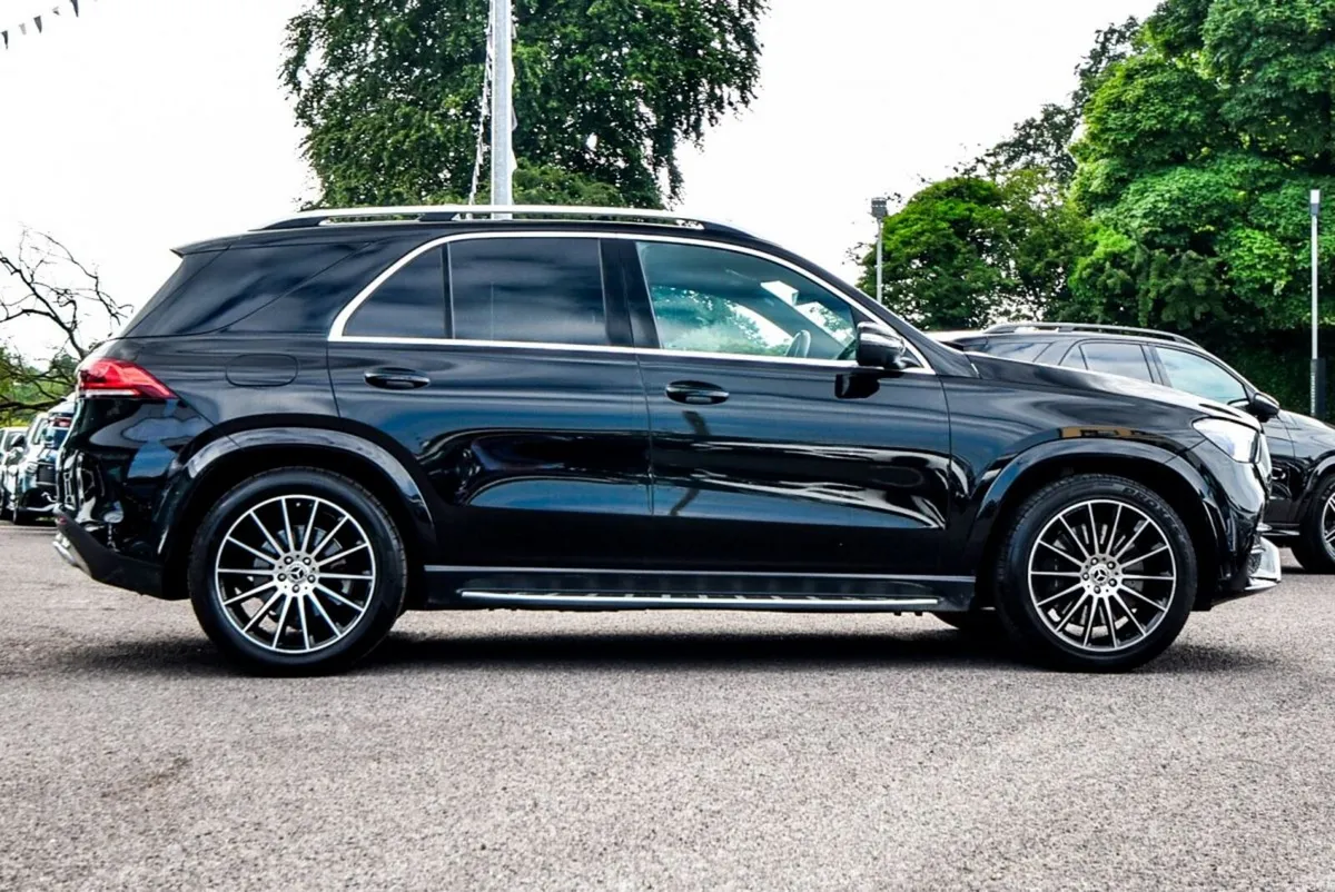 Mercedes-Benz GLE 350de AMG Premium 316bhp 4Matic - Image 3