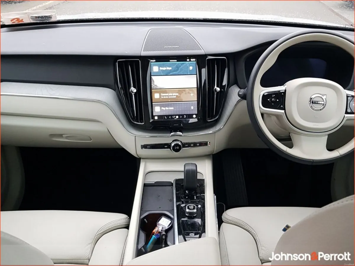 Volvo XC60 T6 350bhp AWD PHEV Plus Bright (Four Ye - Image 3