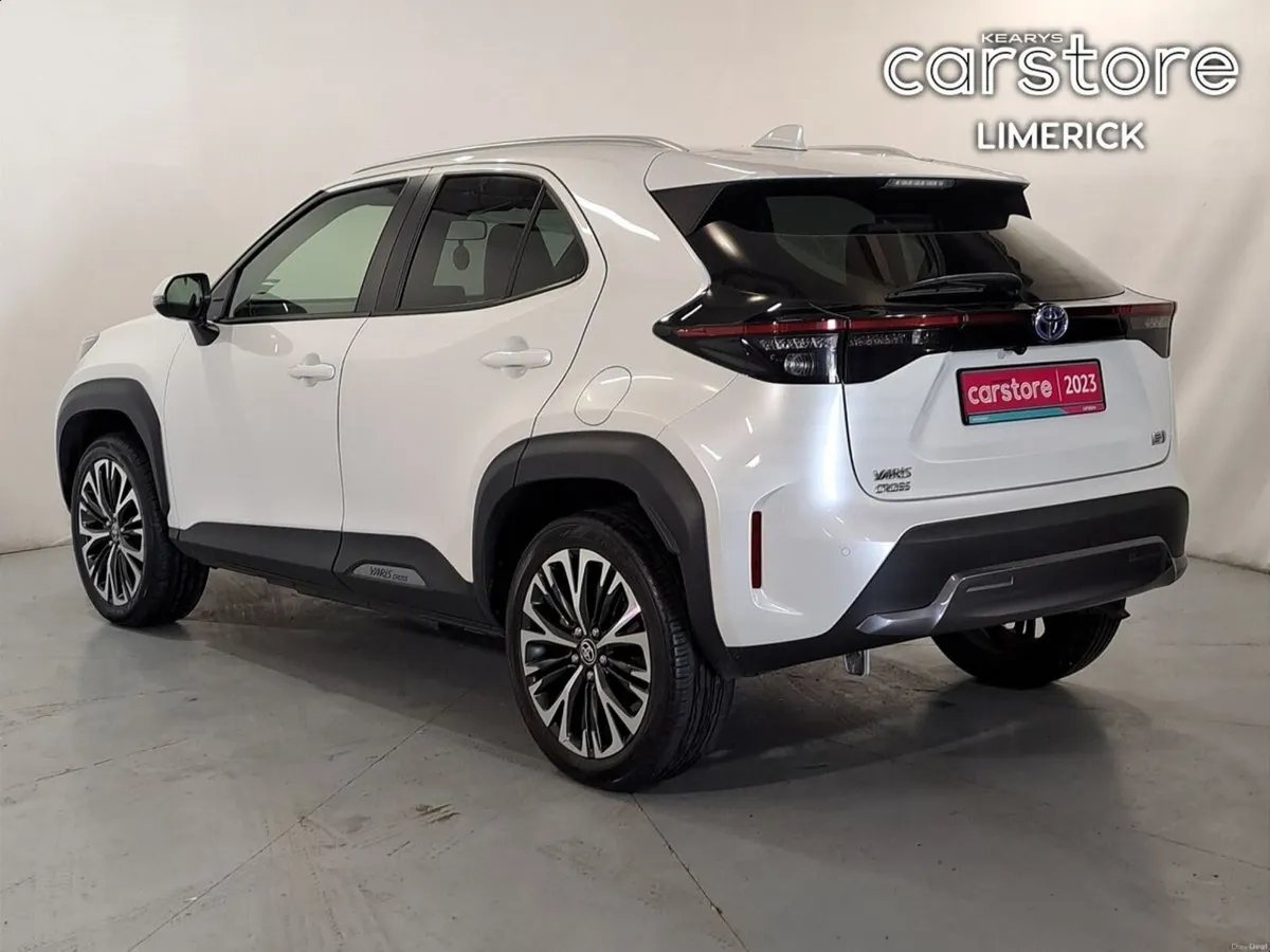 Toyota Yaris Cross 1.5 HYBRID - Image 5