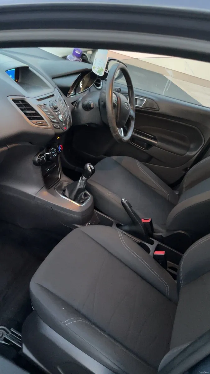 Ford Fiesta - Image 3