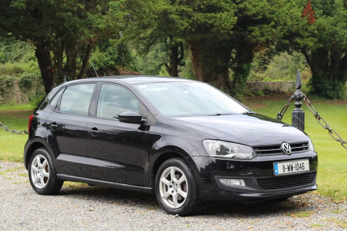 2011 Volkswagen Polo - Image 1