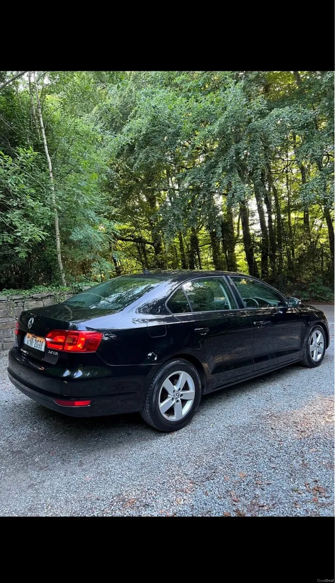2012 VOLKSWAGEN JETTA 2.0 DIESEL  AUTOMATIC - Image 4
